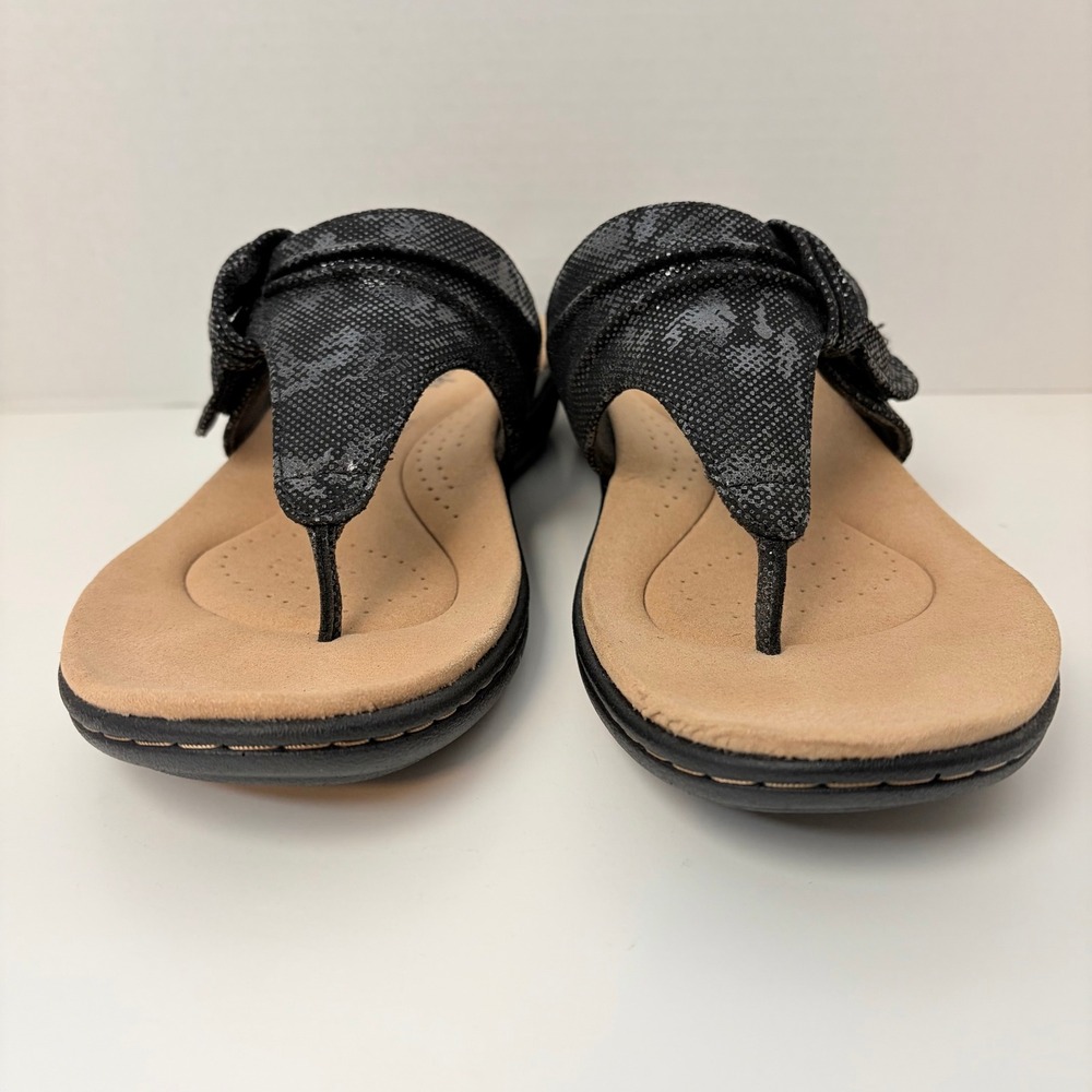 Clarks Laurieann Rae Black Snake Print Comfort Thong Sandals Womens 7.5 - Picture 3 of 7